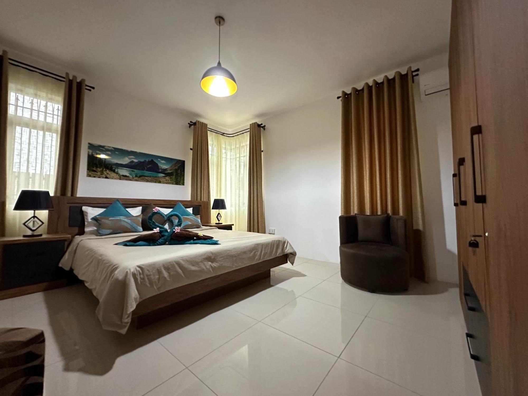 Seasand-Entire Luxury 3 Bd Condo - Close To Beach Flic-en-Flacq Екстериор снимка